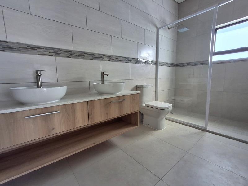 3 Bedroom Property for Sale in Shelley Point Western Cape